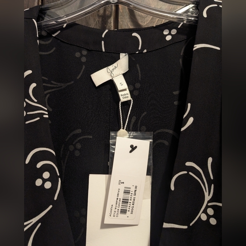 Joie Asymmetrical wrap dress. Size S - Picture 2 of 9